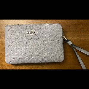 Coach wristlet new never used